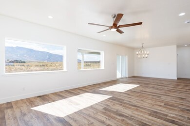 726 Bronco Dr, Spring Creek, NV 89815 - photo 6