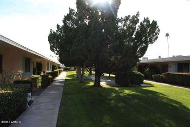 10955 W Santa fe Dr, Sun City, AZ 85351 - photo 2