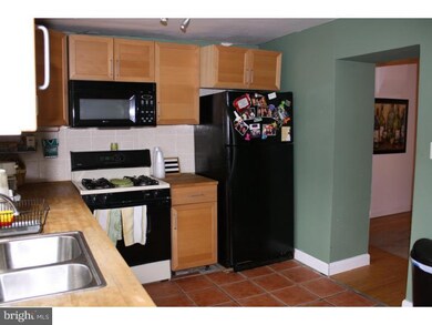 4446 Baker St, Philadelphia, PA 19127 - photo 7