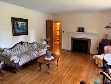 3505 Vernon St, Greensboro, NC 27408 - photo 6