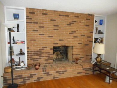 1323 Vanessa Dr, Hixson, TN 37343 - photo 3