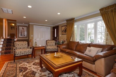 38 Lincoln St, Watertown, MA 02472 - photo 2