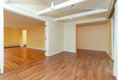 9 Hilltop Cir, Worcester, MA 01609 - photo 6