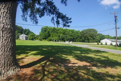 58 James Ln, Weems, VA 22576 - photo 3