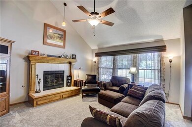 21717 W 49th St, Shawnee, KS 66226 - photo 4