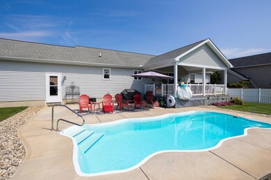 patio/pool
