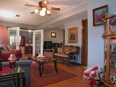 622 Simmons Ln, Mount Washington, KY 40047 - photo 4