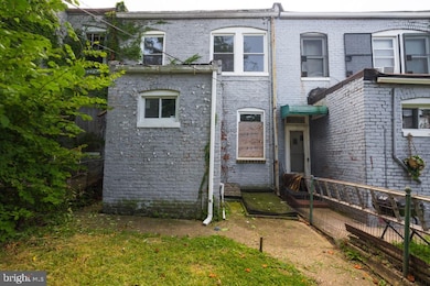 1924 E 29th St, Baltimore, MD 21218 - photo 2