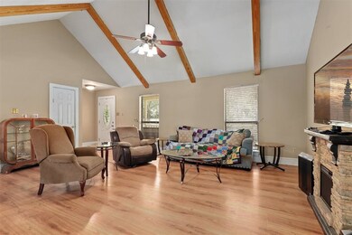 137 Mariah Dr, Weatherford, TX 76087 - photo 5