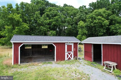 35842 Milligans Run Ln, Hillsboro, VA 20132 - photo 4