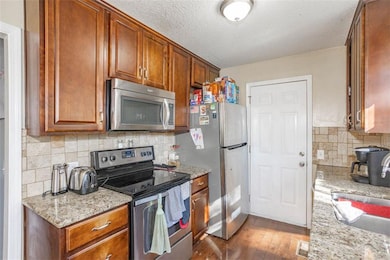 12910 W 99th St, Lenexa, KS 66215 - photo 4