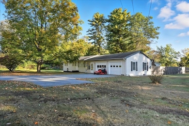 45 Lake Rd, Milton, VT 05468 - photo 4