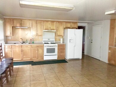 2 Outdoor Kitchen