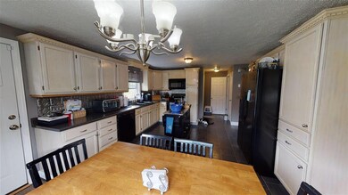 178A Old Derry Rd unit A, Hudson, NH 03051 - photo 4