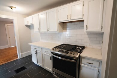 315 Lafayette St unit 3, Salem, MA 01970 - photo 5