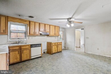 3375 Buchanan Trail W, Greencastle, PA 17225 - photo 5