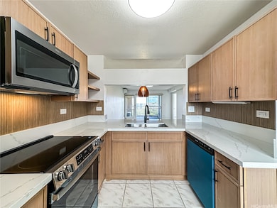 Country Club Village 5 unit 1901, Honolulu, HI 96818 - photo 7