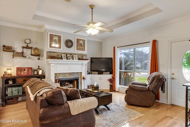 130 Woodoak Cir-3