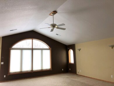 214 Lake St, Osceola, IA 50213 - photo 2