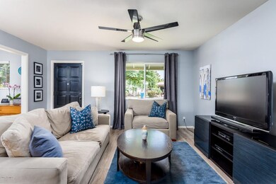 07_Living Room