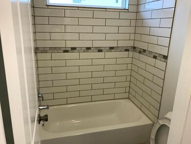 935 South Ln, Houston, TX 77088 - photo 3