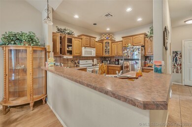 8306 E 74th Place, Tulsa, OK 74133 - photo 6