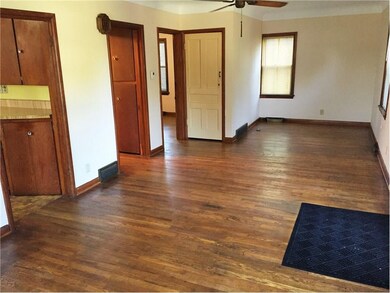 1301 18th Ave SW, Cedar Rapids, IA 52404 - photo 4