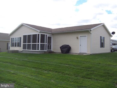 5 Songbird Ct, Bechtelsville, PA 19505 - photo 4