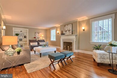 380 E Chocolate Ave, Hershey, PA 17033 - photo 4