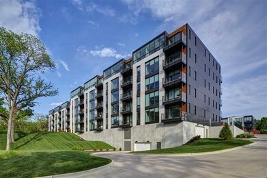 1 University Way unit No. 305, Iowa City, IA 52246 - photo 5