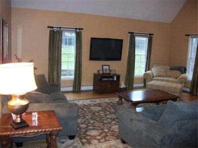 35 Reid St, Franklin, MA 02038 - photo 6