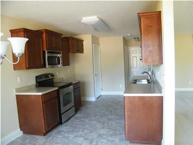 8950 Bowman Ave, Pensacola, FL 32534 - photo 7