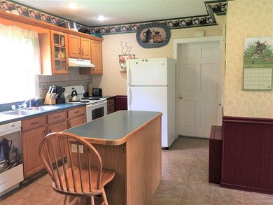 63 Dow Ave, Franconia, NH 03580 - photo 6