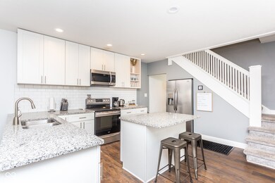 1524 S East St, Indianapolis, IN 46225 - photo 6