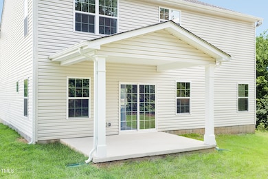 02 covered porch
