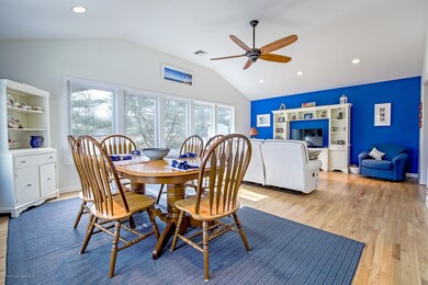 Great/Dining Room