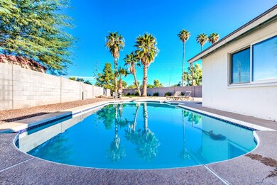2820S Las Palmas Cir-104