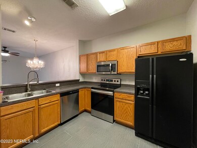 7931 Melvin Rd, Jacksonville, FL 32210 - photo 5