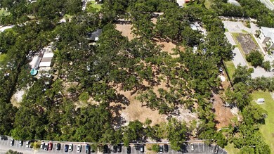 0 51st St unit MFRA4656610, Sarasota, FL 34235 - photo 2