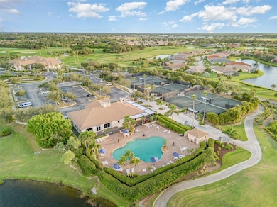 1011 Creek Nine Dr, North Port, FL 34291 - photo 4