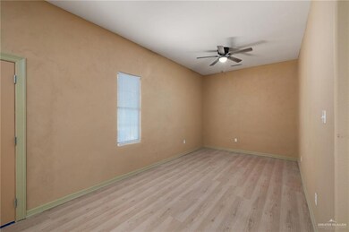 1417 Santa Barbara Dr, Alamo, TX 78516 - photo 2