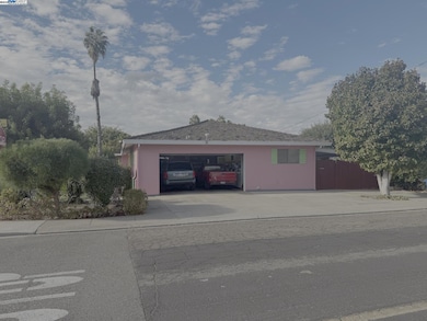 701 N 3rd St, Patterson, CA 95363 - photo 6