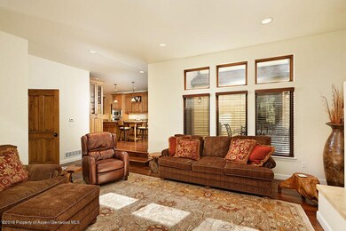 314SummersetWay_WEB005