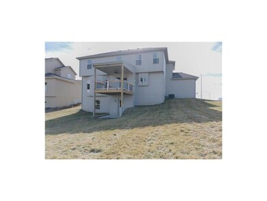 4924 NE 104th St, Kansas City, MO 64156 - photo 3