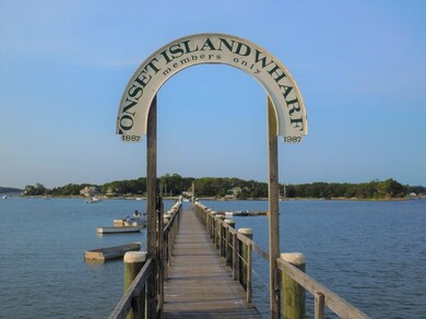 21 Monument Ave, Wareham, MA 02571 - photo 2