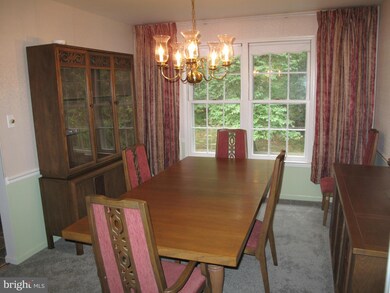 8923 Turkey Hill Rd, La Plata, MD 20646 - photo 6