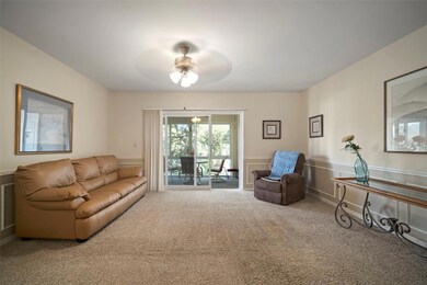 10352 Carrollwood Ln unit 195, Tampa, FL 33618 - photo 7