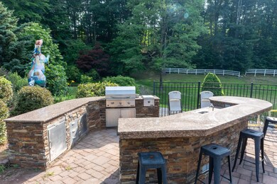 115 Mansion Rd, Dunbarton, NH 03046 - photo 6