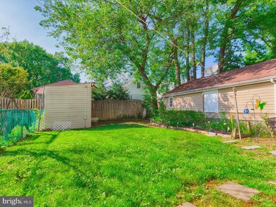 1133 Walnut St, Darby, PA 19023 - photo 5