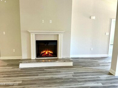 6289 Emerald Lake Dr, Biloxi, MS 39532 - photo 4